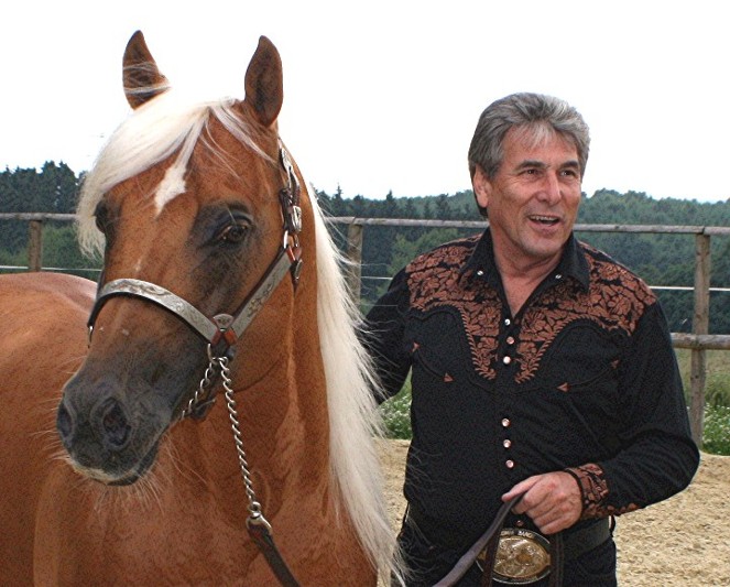 Kevin mit Pferd